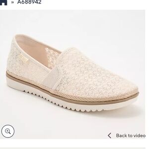 NWOT Bob’s from Skechers Flexpadrille loafers